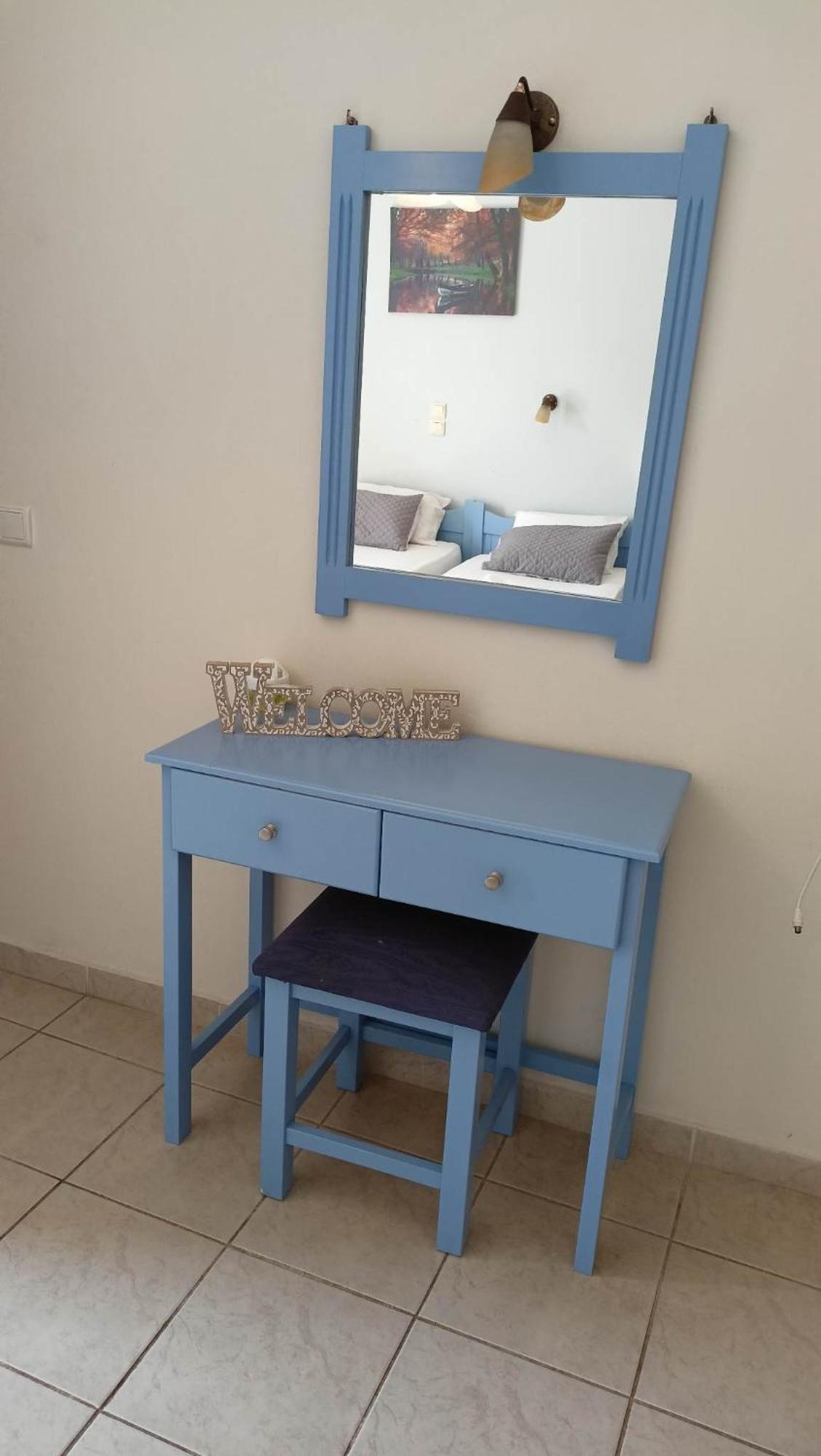 Apartment Romeos Agia Marina (Crete)